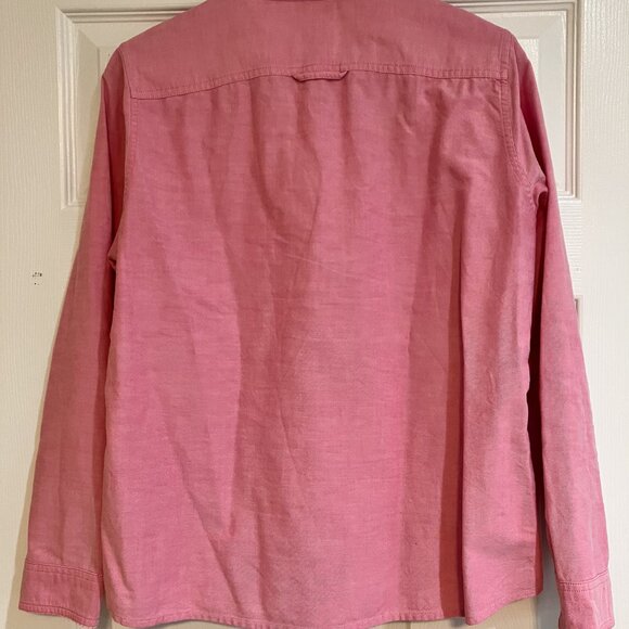 L.L. Bean pink button-down - Picture 5 of 6